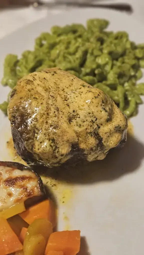 Adrian Haus_Gasthaus Sternen_Rüdlingen_avis