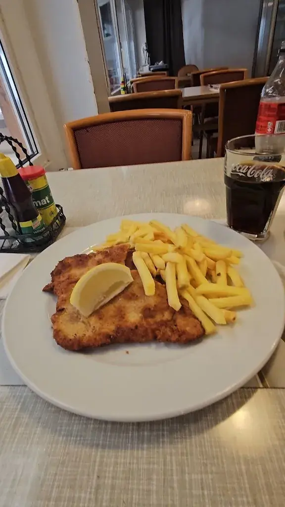 Sebastian Kawecki_Buechbrunnen Restaurant & Pizzeria - Asiatische, schweizer Küche_Schaffhausen_Bewertung