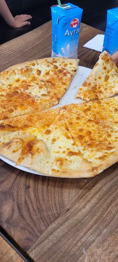 Menu_Rheinfall Imbiss_Neuhausen am Rheinfall_image_8