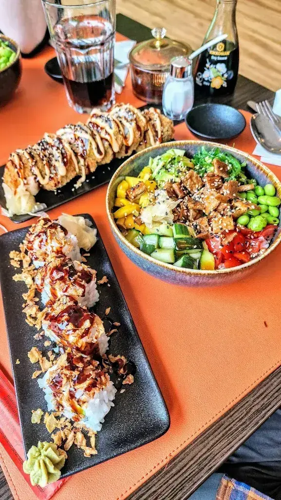 Philip Reed_Tsomos Küche_Neuhausen am Rheinfall_review