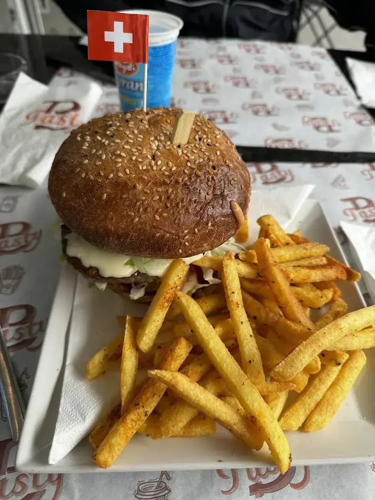 Leyla Mammadyarova_B Tasty_Neuhausen am Rheinfall_review