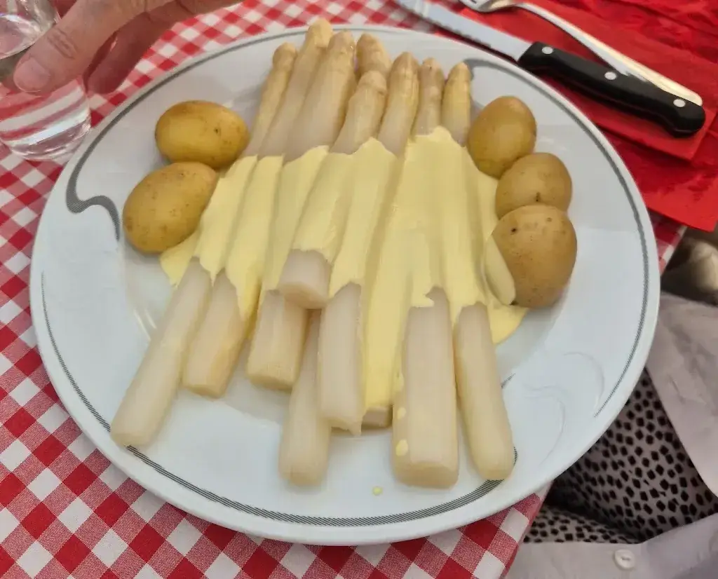 Thierry Defrance_Spargelfarm_Ramsen_review