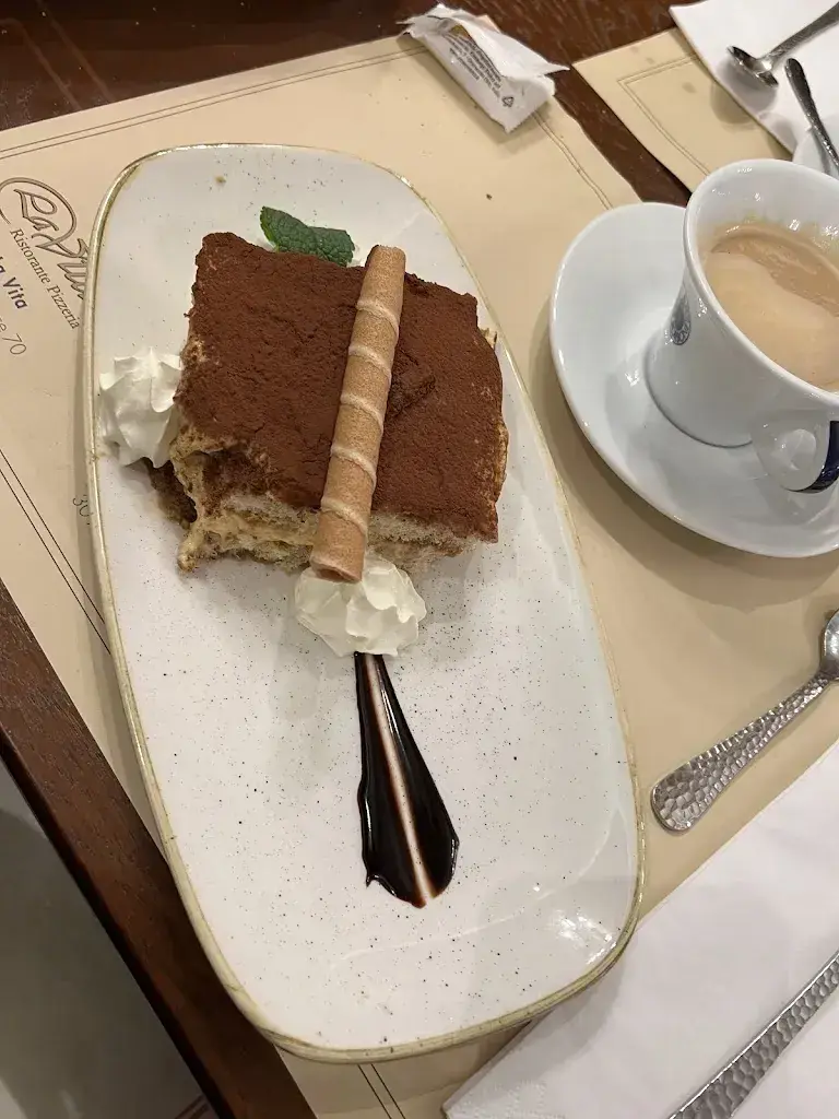 Celina_Bern_menu_image_1