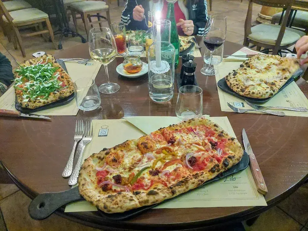 Simon Bowald_Celina_Bern_recensione