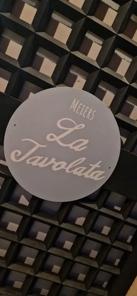 Nadine Sigrist_latavolata_Hallau_avis