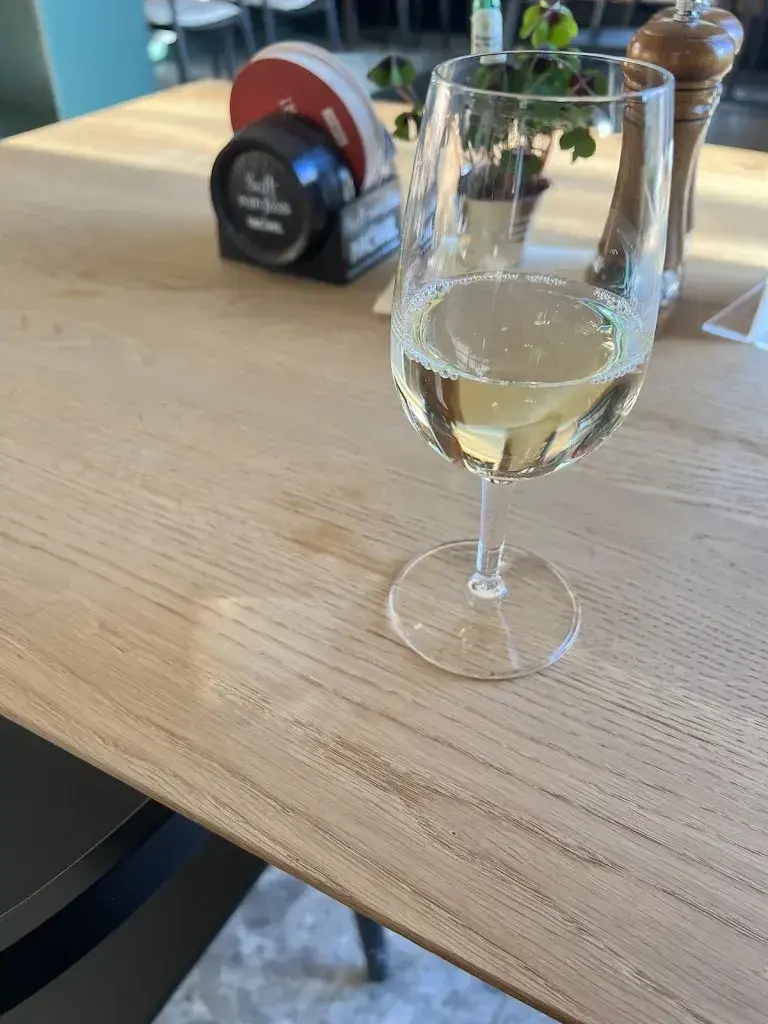 X H (msfoodietraveler)_Restaurant Steinerhof_Stein am Rhein_review