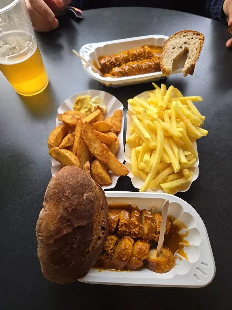 Matan Barmats_Imbiss und Take Away zum Tiergarten_Stein am Rhein_review