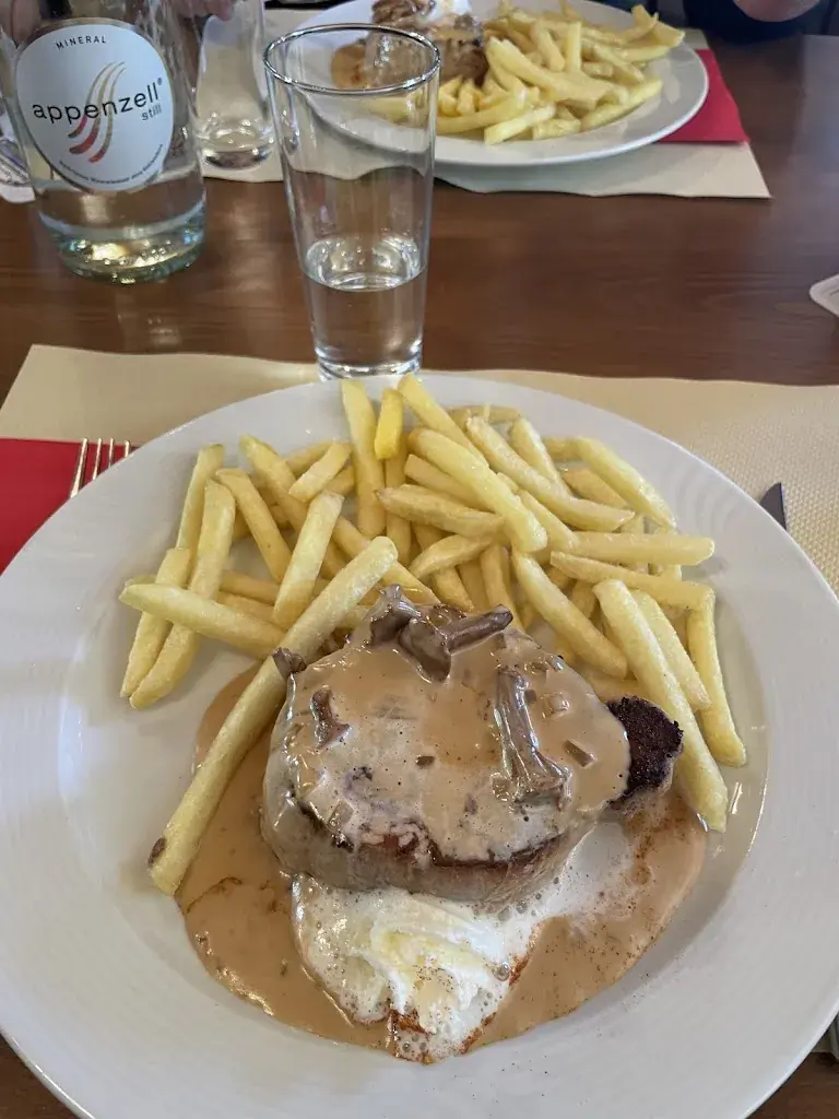 James Patrick Ivey_Restaurant Rechberg_Herisau_review