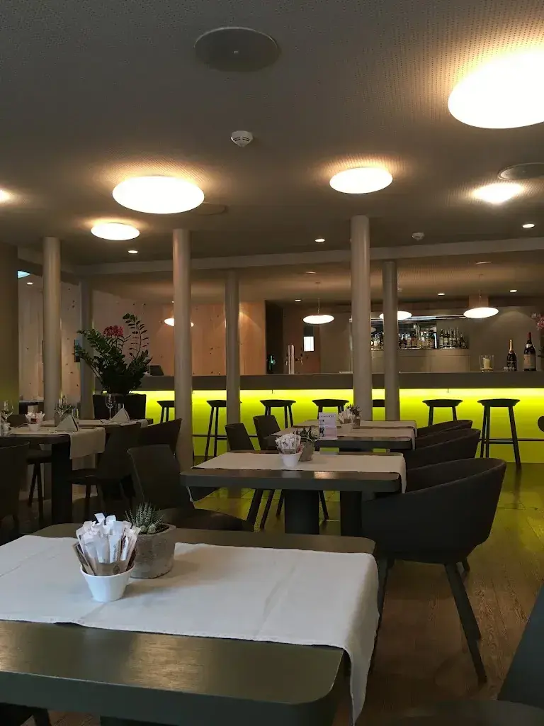Bin Chen_Restaurant MOO_Herisau_review
