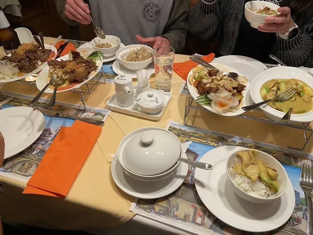 Ramona Strebel_Lotusblume_Herisau_avis