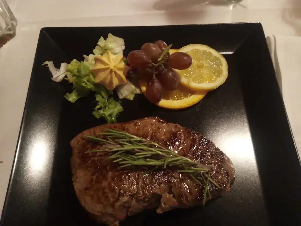 Menu_Landhuusstöbli_Stein_image_6