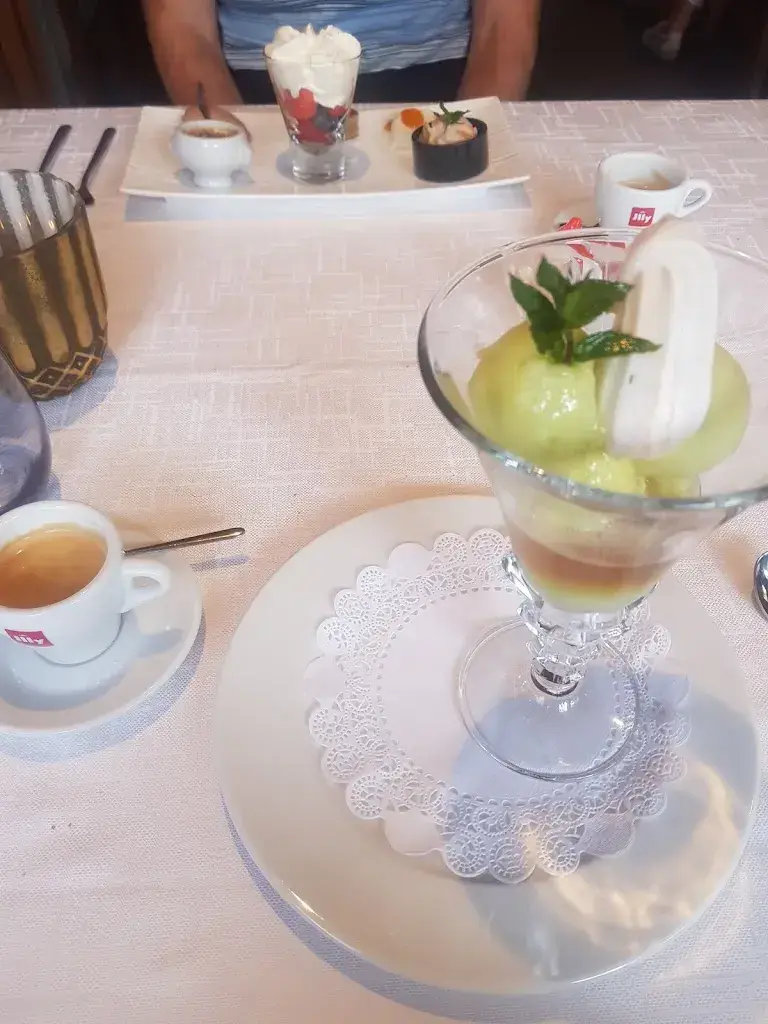 Jehanne DD_Urnäscher Kreuz_Urnäsch_recensione