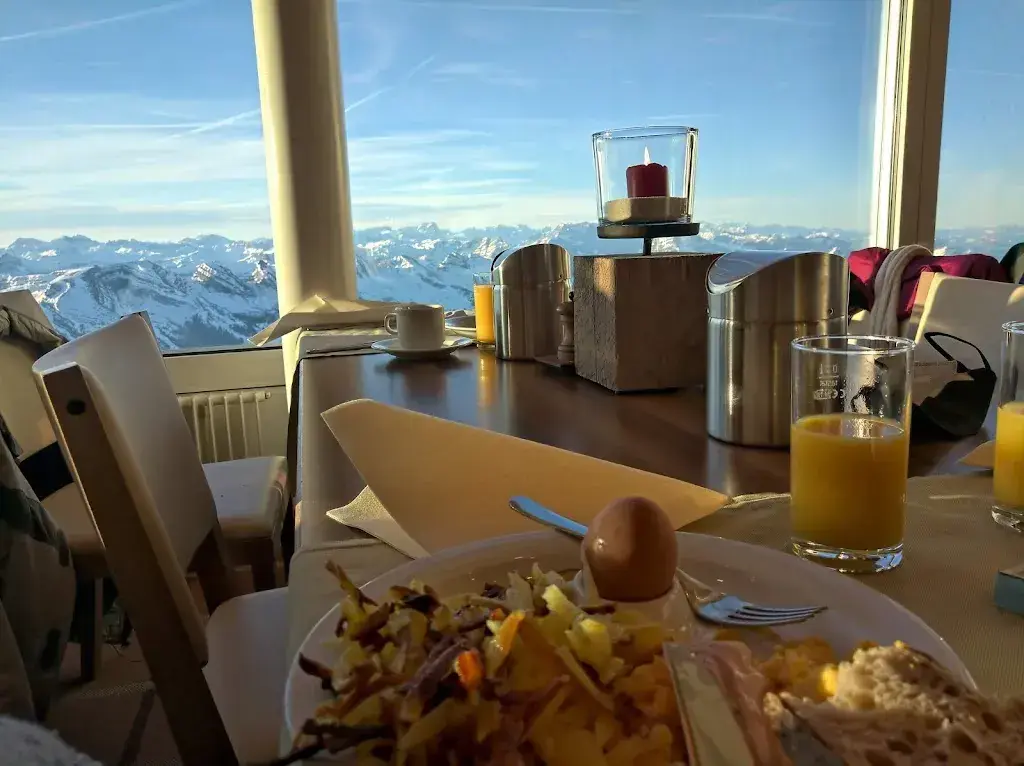 Menü_Panorama-Restaurant Säntisgipfel_Urnäsch_Bild_7