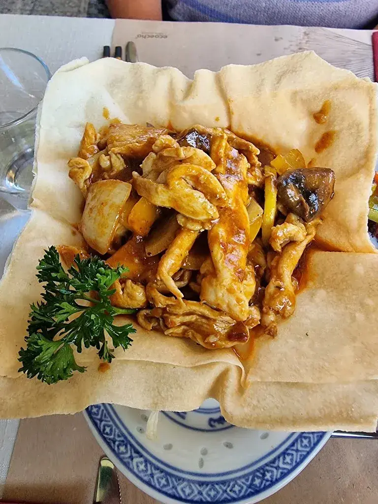 Daniel Studer_Su Restaurant Bahnhof Worb_Worb_avis