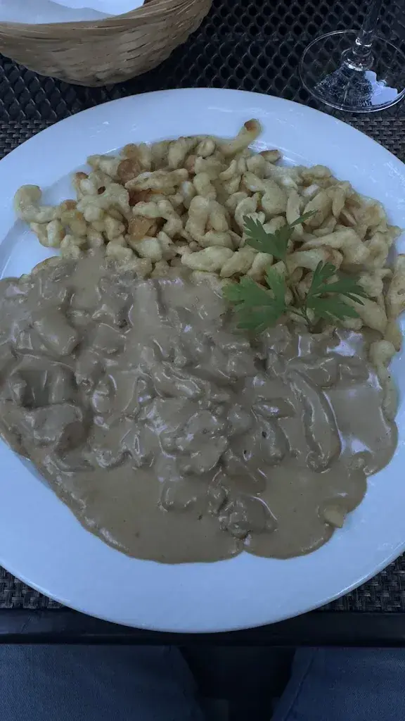 Philippe Müller (Photographie)_Restaurant zum alte Pflüegli_Gossau_avis