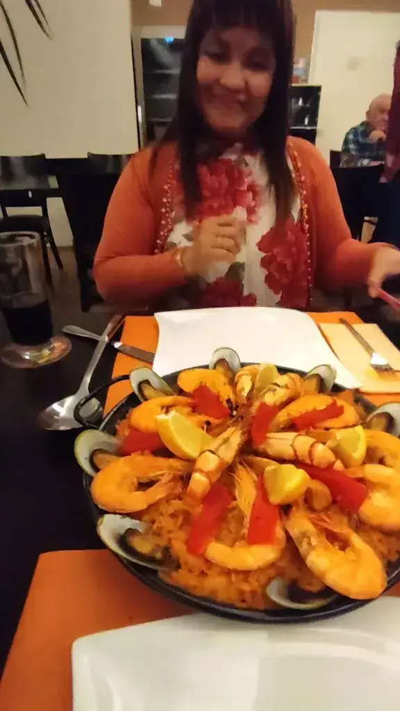 Alex Rabl_Tapas Juan_Gossau_review