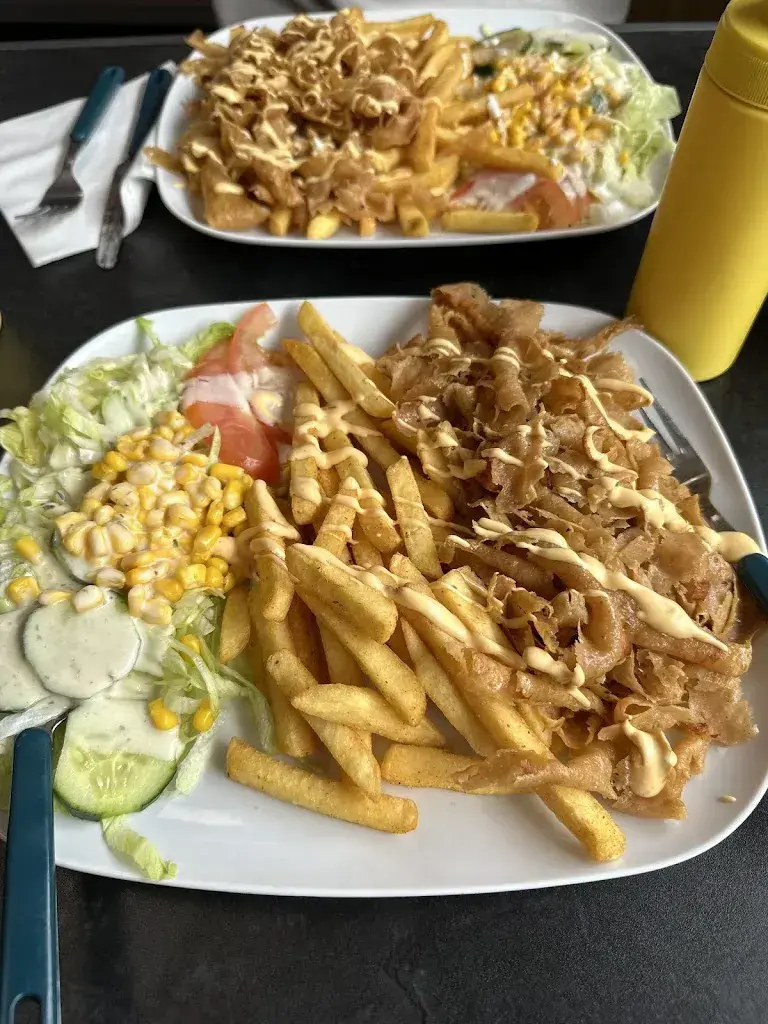 PK_Smurf_Arin Grillhaus Kebap & Pizza_Degersheim_review