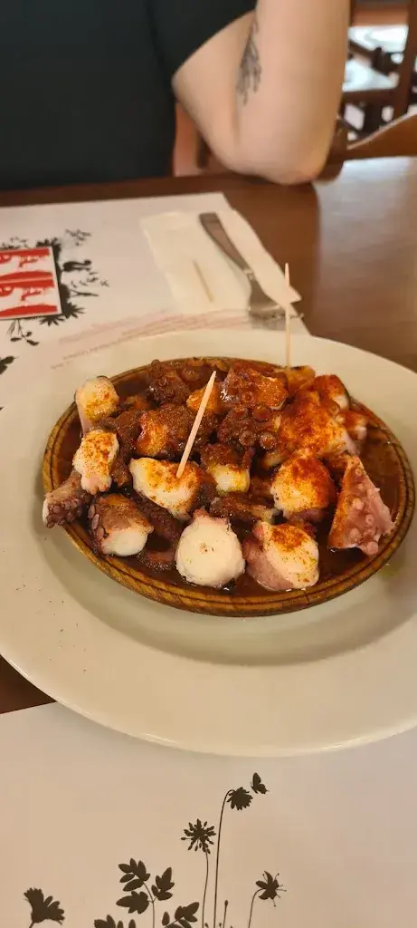 Dominic Buschauer_Centro Espanol_Degersheim_review