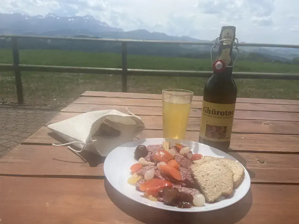 Juerg Andrea Bertschinger_Hohe Buche_Trogen_review