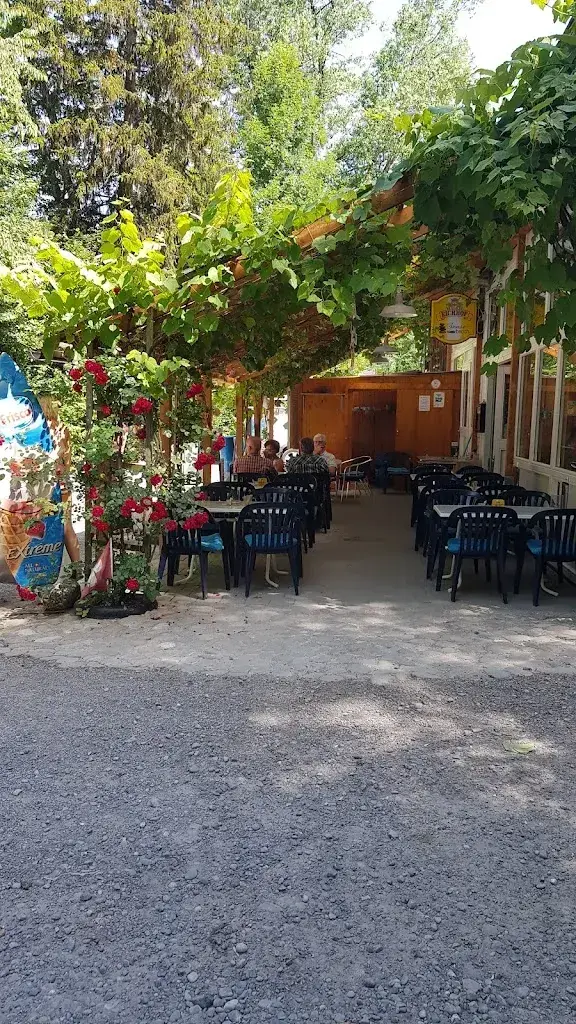 Restaurant Sensebeach_Thörishaus_slider_image_1