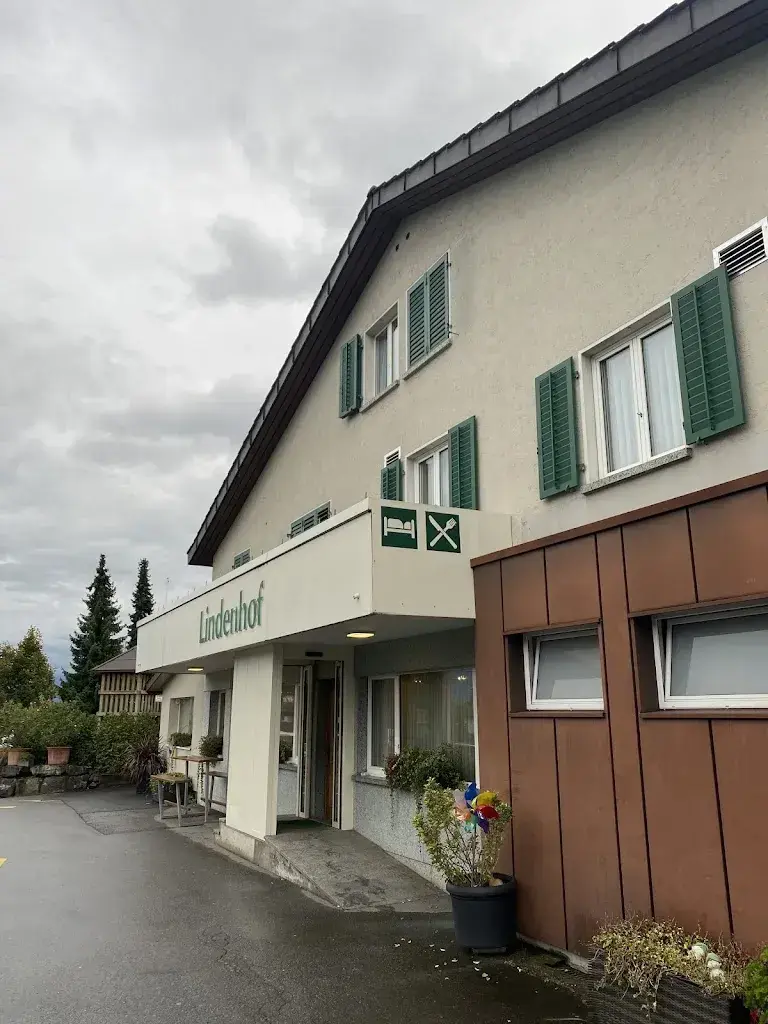 Henrik Larsson_Lindenhof_Altstätten_avis