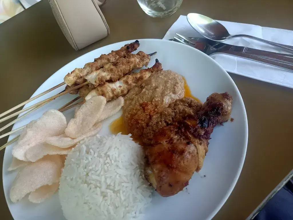 putri habibie22_Java Cafe ,(javacafenaikha)_Altstätten_Bewertung