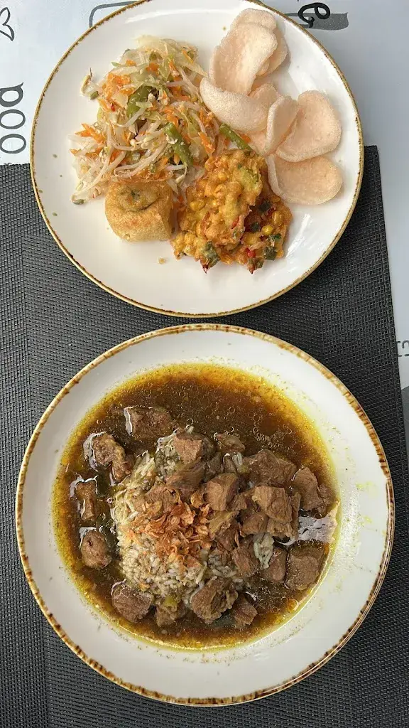 N adhajuliastri_Java Cafe ,(javacafenaikha)_Altstätten_Bewertung