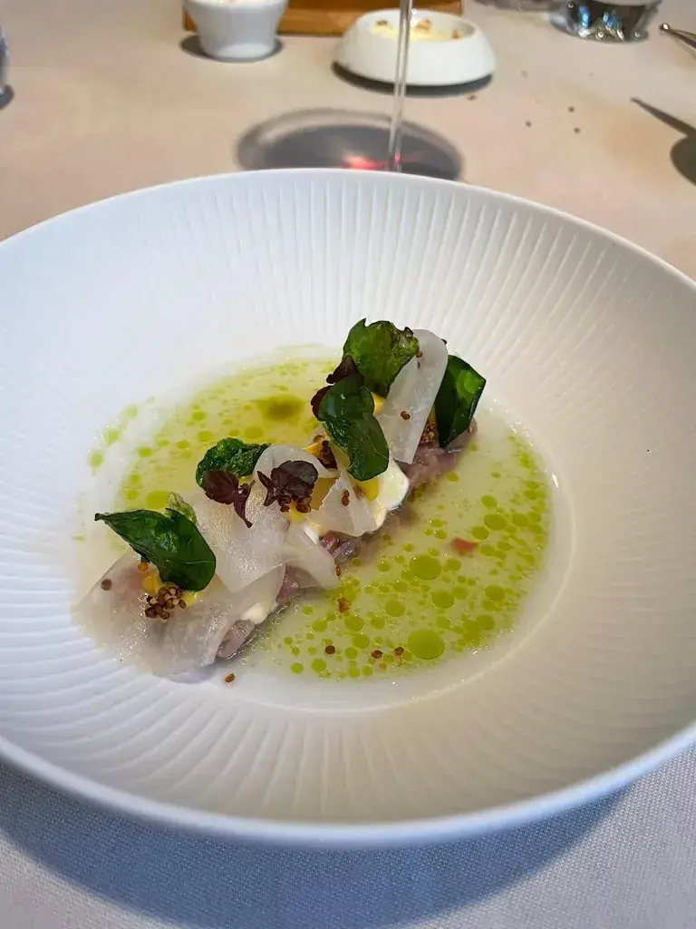 Mauro Gotsch_Restaurant Jägerhof_St. Gallen_avis