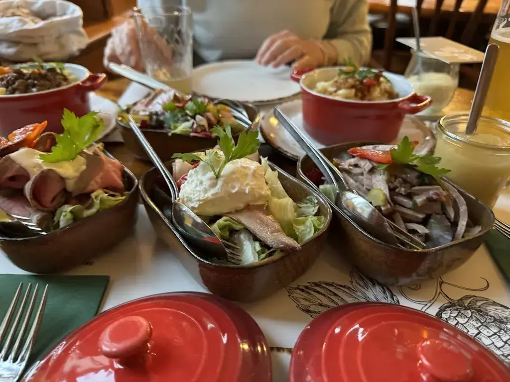 吉澤知里_National zum goldenen Leuen_St. Gallen_review