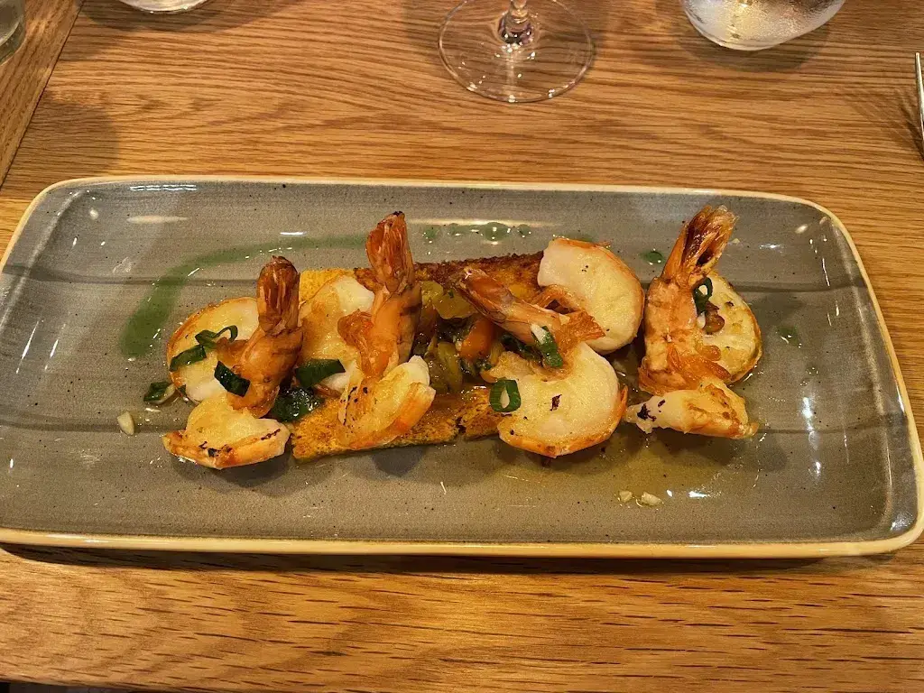 Michael Lintott_Alpeglöggli_St. Gallen_review