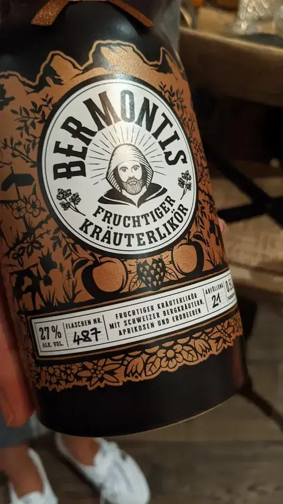 Thomas Maufer_Alpeglöggli_St. Gallen_review