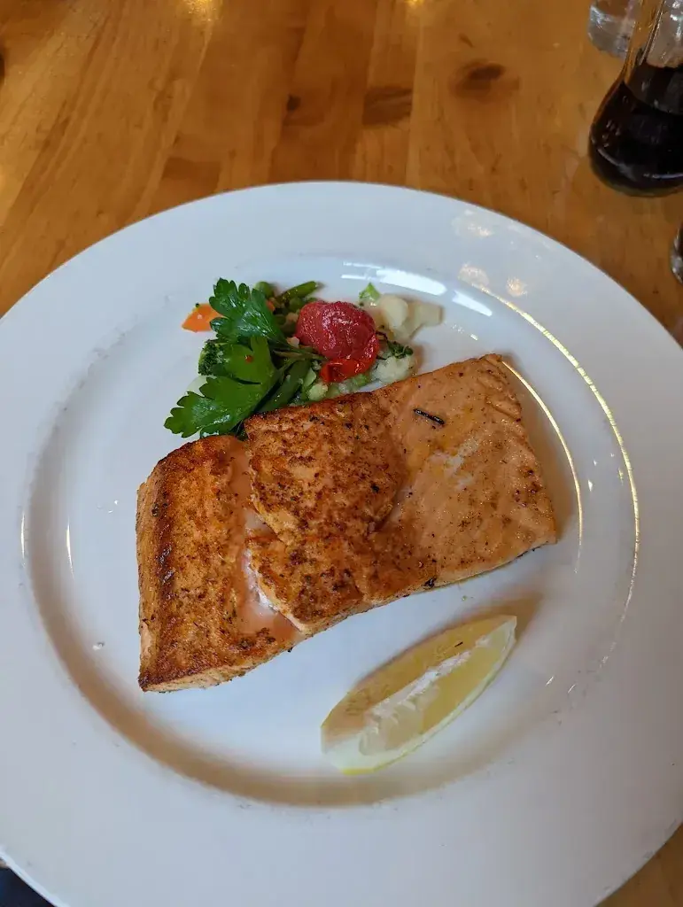 Chiramet Phong Penglerd_Lagerhaus_St. Gallen_avis