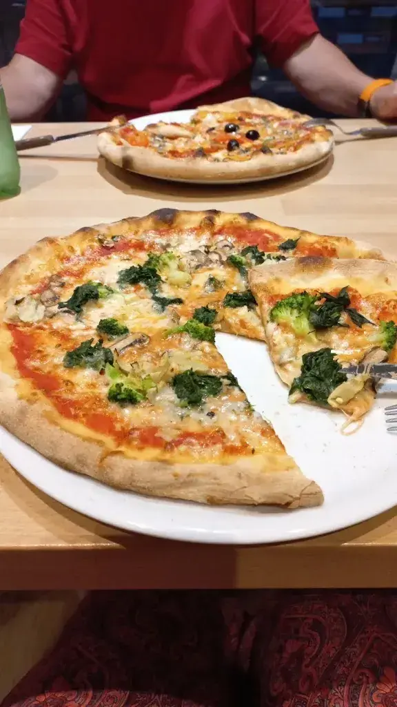 Menü_Pizzeria Piccola LACHEN ST. GALLEN_St. Gallen_Bild_4
