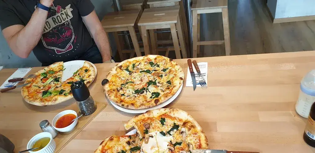 Menü_Pizzeria Piccola LACHEN ST. GALLEN_St. Gallen_Bild_9