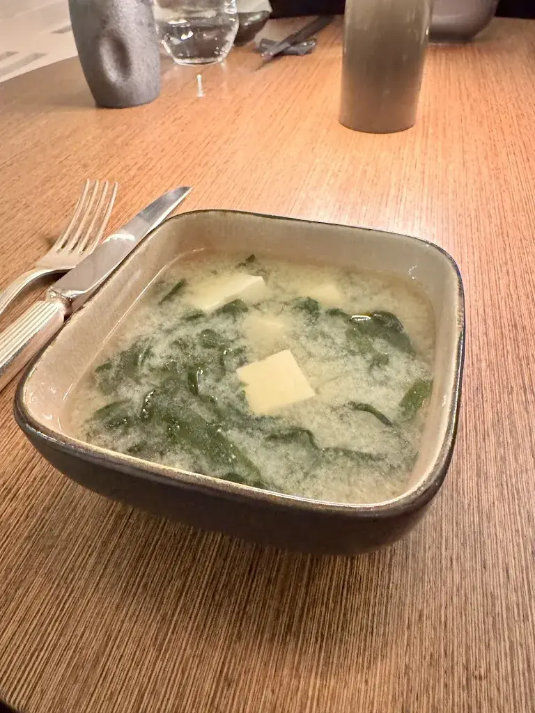 Alexis Pulido_Moshi Moshi_St. Gallen_review