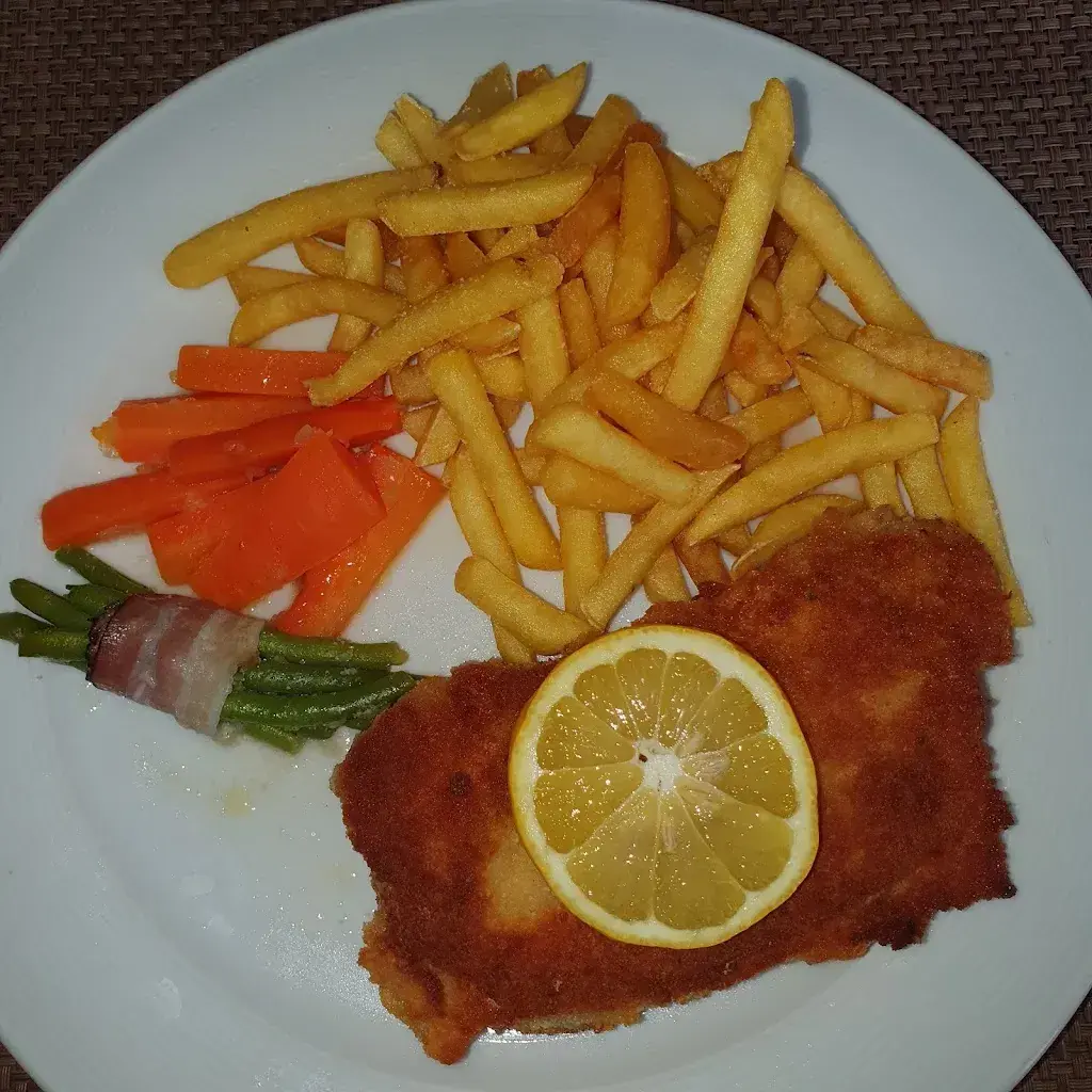 Werner Frischknecht_Gasthaus Drei König_Oberegg_avis