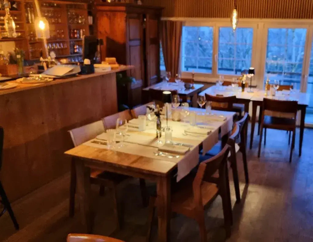 Steph Wartmä_Treichli_Wienacht-Tobel_review