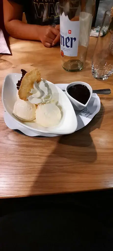 Michael Tagliente_Waldegg_St. Gallenkappel_review