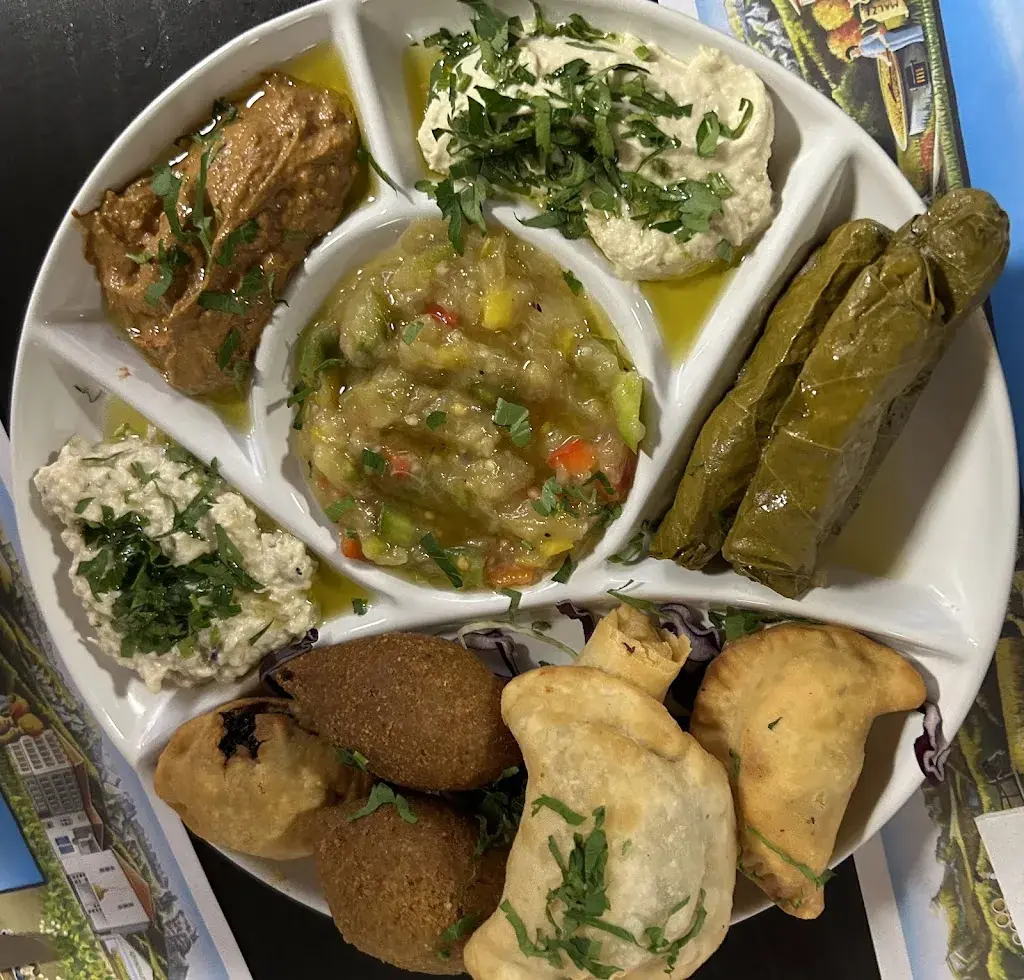 Menu_Restaurant AZADI im Appenzell_Appenzell_image_5