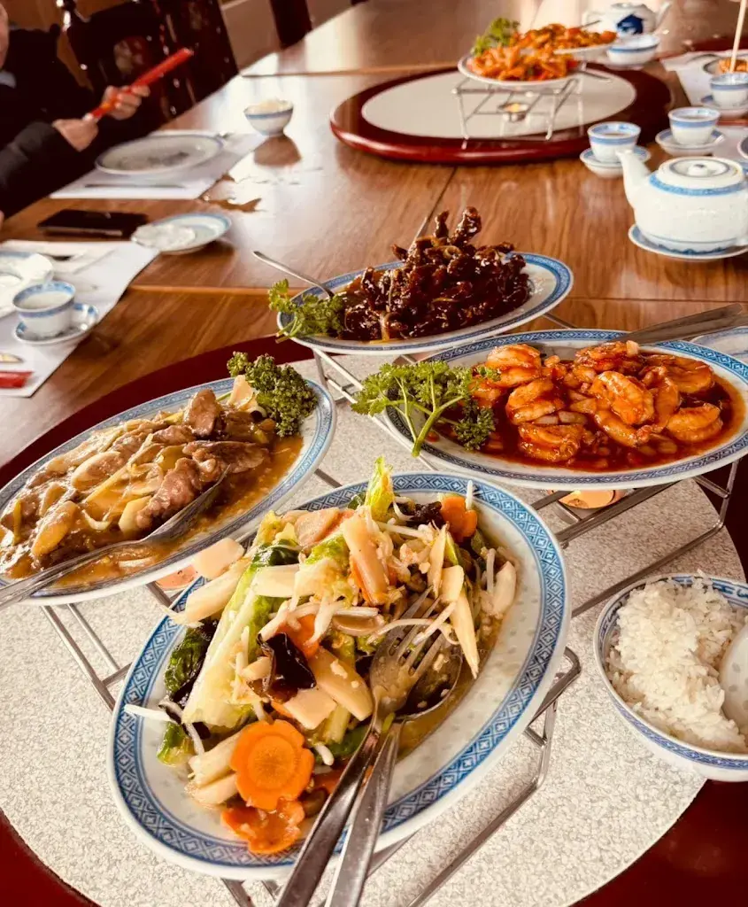 Paskal Setiaji_Café-Restaurant Chinois Jin Lin_Broc_Bewertung