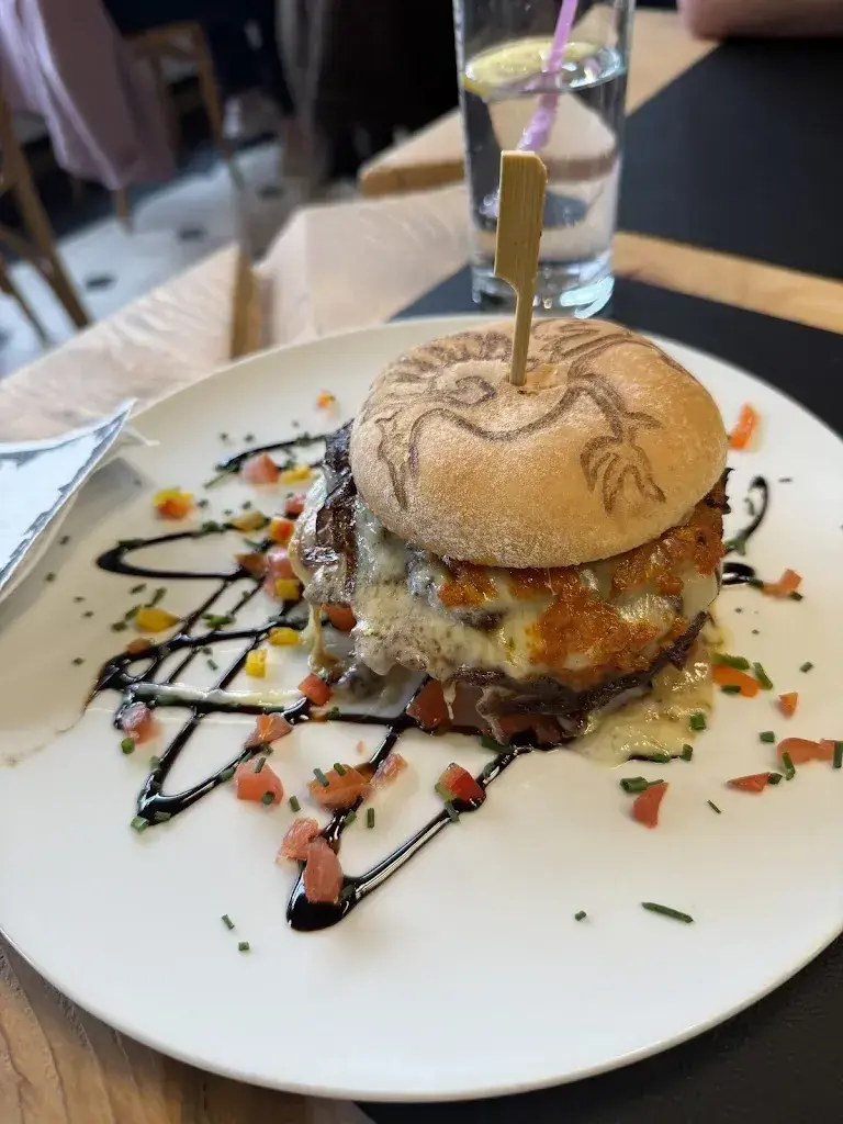 au Relait_Pringy_slider_image_2