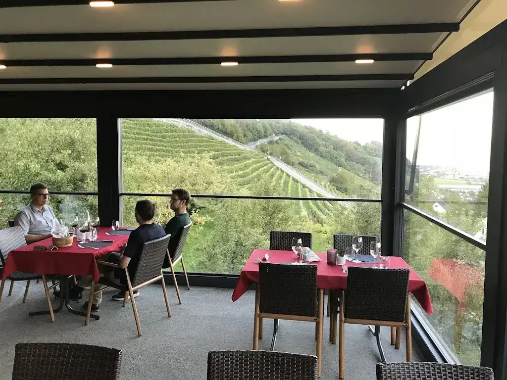 stevethepiper_Speiserestaurant Maienhalde_Berneck_avis