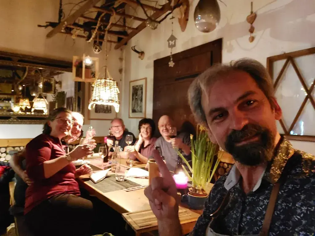 Stefan Mattle_Buschenschenke_Berneck_recensione