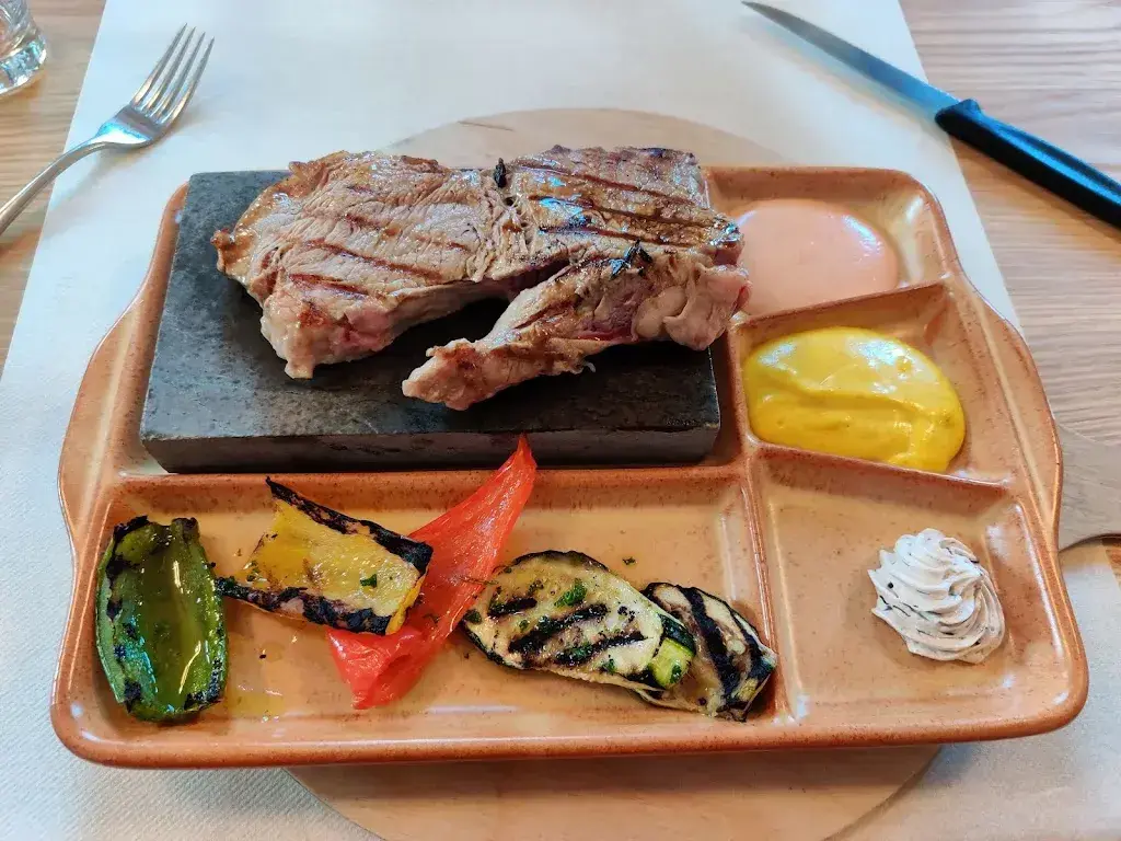 Jan Bonino_Rössli_Wahlendorf_review