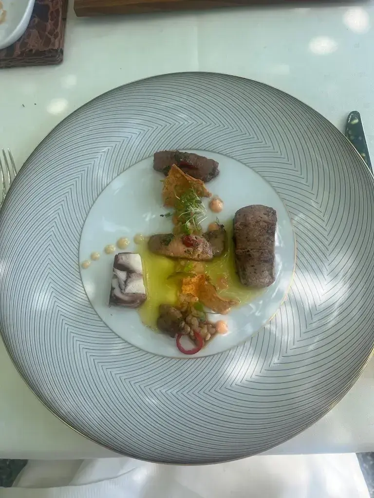 Emanuel Sieber_Neue Blumenau_Lömmenschwil_review