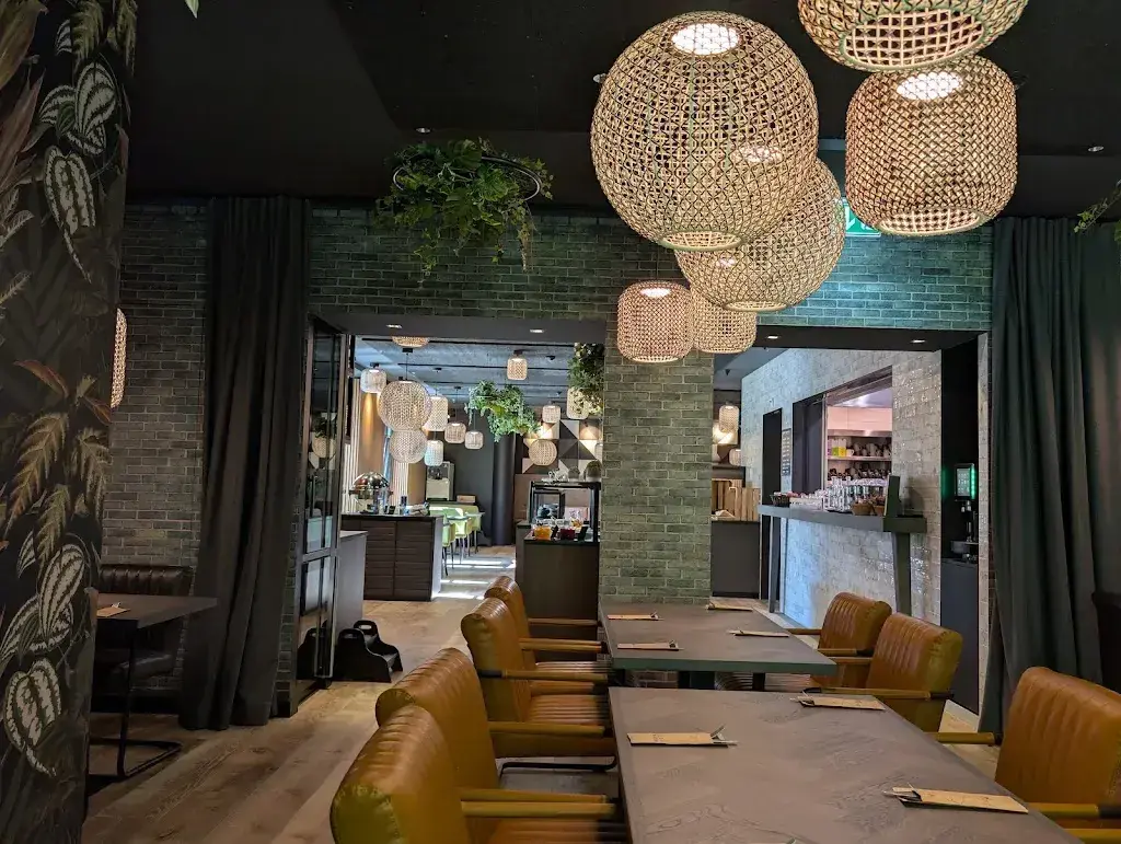 Graham Barry_Roots Restaurant_St. Gallen_avis