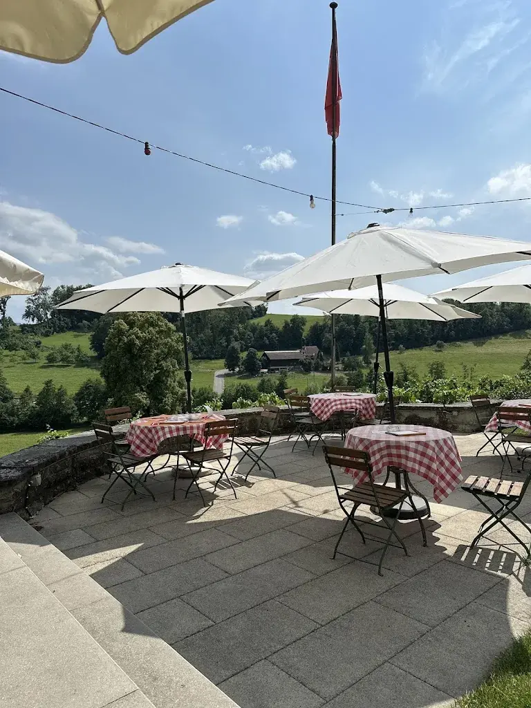 Sandro Sparla_Restaurant Weinberg_Amriswil_avis