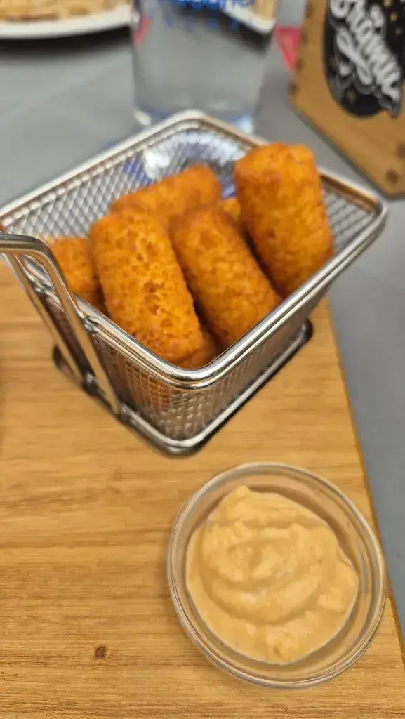 Jris Grossen_Restaurant zum Denkmal Bramberg_Neuenegg_avis