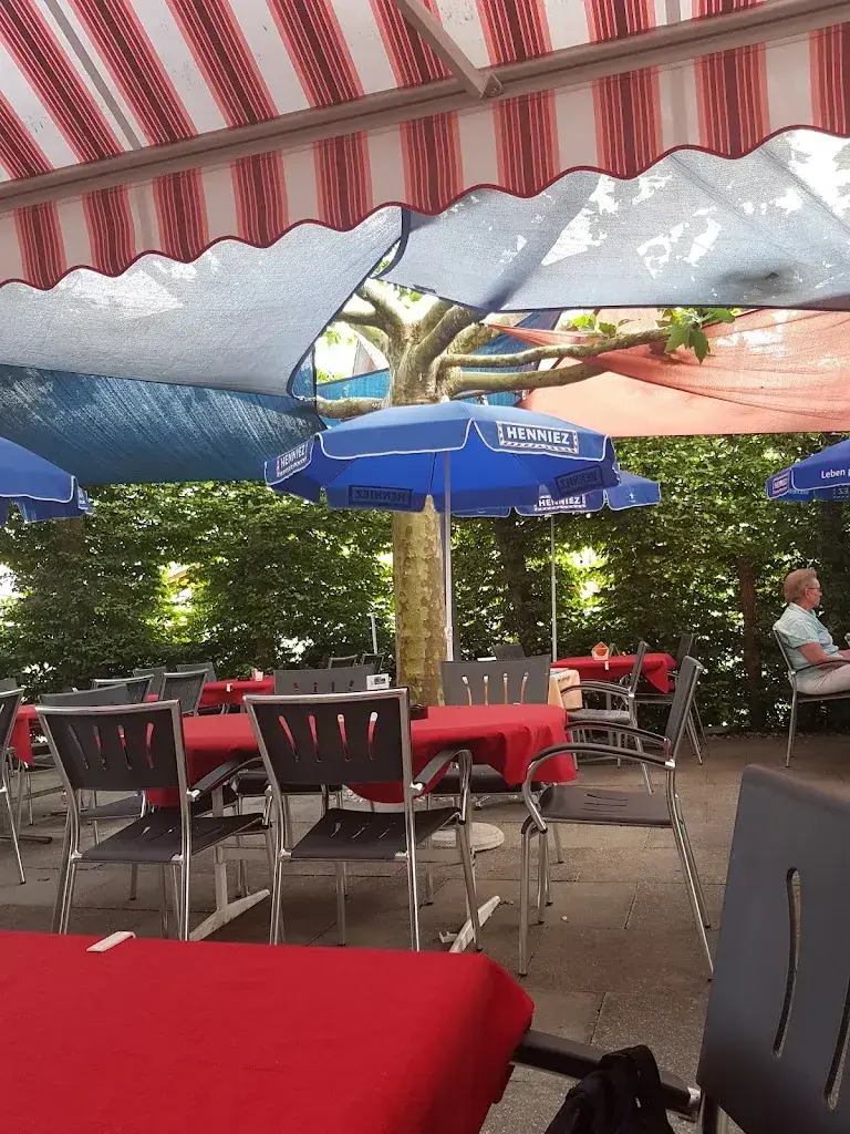 Restaurant zum Denkmal Bramberg_Neuenegg_slider_image_1