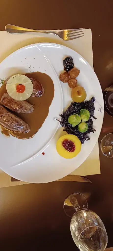 Menu_Hôtel de Ville_La Tour-de-Trême_image_9